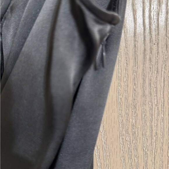 Tory Burch Gray Black Silk  Sleeveless Top - Picture 5 of 6